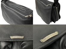 Load image into Gallery viewer, ChromeHearts クロムハーツ ショルダーバッグ ダガージップ ガンスリンガー レザー シルバー925 ブラック 美品 中古 55850
