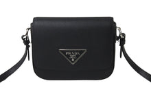 画像をギャラリービューアに読み込む, PRADA プラダショルダーバッグ トライアングルロゴ 1BD249 カーフ ブラック NERO シルバー金具 美品 中古 55893 