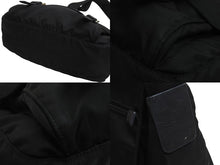 画像をギャラリービューアに読み込む, PRADA プラダショルダーバッグ メッセンジャー トライアングルロゴ ブラックナイロン 1BD671 黒 美品 中古 55895 