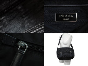 PRADA プラダショルダーバッグ メッセンジャー トライアングルロゴ ブラックナイロン 1BD671 黒 美品 中古 55895 