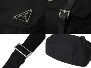 極美品 PRADA プラダショルダーバッグ メッセンジャー トライアングルロゴ ブラック ナイロン 1BD671 ブラック 中古 55903 