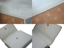 Load image into Gallery viewer, CHANEL シャネル 三つ折り財布 小銭入れ ココマーク 9番台 2005年 カーフスキン ライトブルー ゴールド金具 美品 中古 55915