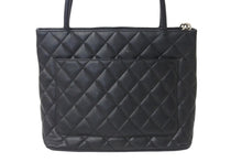 Load image into Gallery viewer, CHANEL シャネル ハンドバッグ 復刻トート A01804 ココマーク キャビアスキン ブラック シルバー金具 美品 中古 55926