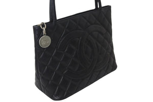 CHANEL シャネル ハンドバッグ 復刻トート A01804 ココマーク キャビアスキン ブラック シルバー金具 美品 中古 55926