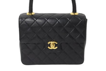 Load image into Gallery viewer, CHANEL シャネル ハンドバッグ マトラッセ ラムスキン ココマーク ブラック ターンロック ゴールド金具 美品 中古 55928