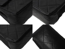 Load image into Gallery viewer, CHANEL シャネル マトラッセ Wフラップ チェーン ショルダーバッグ 2番台 ゴールド金具 ココマーク ロゴ 中古 55964