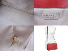 Load image into Gallery viewer, 極美品 CHANEL シャネル ショルダーバッグ ボーイシャネル 19番台 パンチング レザー レッド シルバー金具 中古 55976
