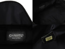 Load image into Gallery viewer, CHANEL シャネル ハンドバッグ バニティ 化粧ポーチ ココマーク A15829 6番台 2000年 アンティークゴールド金具 美品 中古 55981