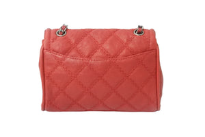 新品同様 CHANEL シャネル チェーンショルダーバッグ ココマーク キャビアスキン ステッチ 21番台 2015年 レッド 中古 55992