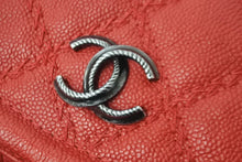 Load image into Gallery viewer, 新品同様 CHANEL シャネル チェーンショルダーバッグ ココマーク キャビアスキン ステッチ 21番台 2015年 レッド 中古 55992
