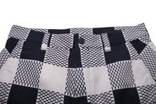 Load image into Gallery viewer, 極美品 LOUIS VUITTON ルイヴィトン ショートパンツ ダミエ柄 アメリカズカップ2017 サイズ38 RM171C AJV HBY46W 中古 56001