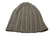 Load image into Gallery viewer, MARC JACOBS マークジェイコブス ニットキャップ カーキ Mサイズ 美品 中古 56014