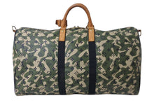 Load image into Gallery viewer, LOUIS VUITTON ルイヴィトン ボストンバッグ キーポルバンドリエール55 カモフラージュ村上隆 M95774 ゴールド金具 良品 中古 56059