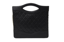 Load image into Gallery viewer, CHANEL シャネル ハンドバッグ マトラッセ 2WAY ショルダーバッグ 1番台 ブラック ラムスキン ゴールド金具 良品 中古 56065