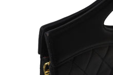 Load image into Gallery viewer, CHANEL シャネル ハンドバッグ マトラッセ 2WAY ショルダーバッグ 1番台 ブラック ラムスキン ゴールド金具 良品 中古 56065