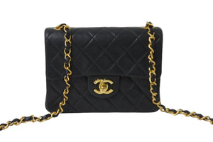CHANEL シャネル ミニマトラッセ ココマーク ブラック シングルチェーンバッグ シングルフラップ レザー ゴールド金具 美品 中古 56067