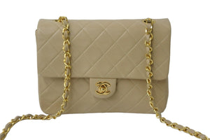 極美品 CHANEL シャネル ショルダーバッグ ラムスキン 1番台 中マトラッセ ゴールド金具 ベージュ 中古 56085