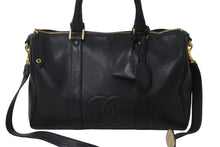 Load image into Gallery viewer, CHANEL シャネル 2WAYボストンバッグ ココマーク チャーム キャビアスキン 3番台 1995年 ブラック ゴールド金具 美品 中古 56111