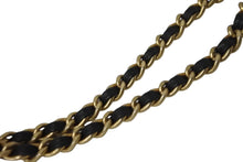 Load image into Gallery viewer, CHANEL シャネル マトラッセ チェーンショルダーバッグ 24番台 A94495 ブラック ラムスキン ゴールド金具 美品 中古 56112