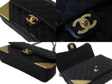 Load image into Gallery viewer, CHANEL シャネル マトラッセ チェーンショルダーバッグ 24番台 A94495 ブラック ラムスキン ゴールド金具 美品 中古 56112
