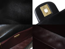 Load image into Gallery viewer, CHANEL シャネル マトラッセ チェーンショルダーバッグ 24番台 A94495 ブラック ラムスキン ゴールド金具 美品 中古 56112