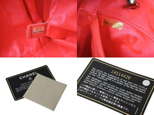 Load image into Gallery viewer, CHANEL シャネル カンボンライン ボーリング ハンドバッグ ココマーク 14番台 ブラック ラムスキン シルバー金具 美品 中古 56144