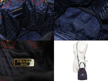 画像をギャラリービューアに読み込む, PRADA プラダショルダーバッグ 巾着チェック ナイロン 三角ロゴ CO190 ゴールド金具 美品 中古 56160 