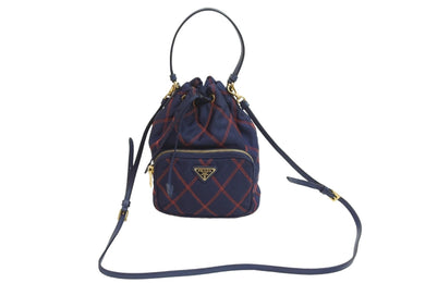 PRADA プラダショルダーバッグ 巾着チェック ナイロン 三角ロゴ CO190 ゴールド金具 美品 中古 56160 