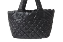Load image into Gallery viewer, CHANEL シャネル トートバッグ コココクーン ココマーク 16番台 ブラック ナイロン レザー シルバー金具 美品 中古 56163