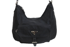 PRADA プラダショルダーバッグ ホーボー トライアングルロゴ ナイロン レザー ブラック シルバー金具 良品 中古 56175 