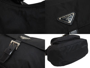 PRADA プラダショルダーバッグ ホーボー トライアングルロゴ ナイロン レザー ブラック シルバー金具 良品 中古 56175 