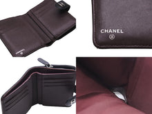Load image into Gallery viewer, CHANEL シャネル 二つ折り財布 マトラッセ ラムスキン 17番台 ブラック シルバー金具 良品 中古 56188
