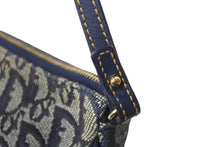 Load image into Gallery viewer, Christian Dior クリスチャンディオール ワンショルダーバッグ サドルポーチ トロッター MC1011 ネイビー ゴールド 良品 中古 56232