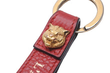 Load image into Gallery viewer, GUCCI グッチ キーホルダー キーチャーム タイガーヘッド レッド ゴールド金具 レザー 美品 中古 56339