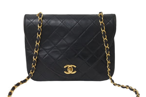CHANEL シャネル チェーンショルダーバッグ マトラッセ シングル シール無し ラムスキン ブラック ゴールド金具 美品 中古 56374