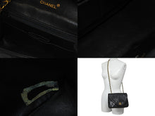Load image into Gallery viewer, CHANEL シャネル チェーンショルダーバッグ マトラッセ シングル シール無し ラムスキン ブラック ゴールド金具 美品 中古 56374