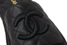 Load image into Gallery viewer, CHANEL シャネル サンダル ココマーク マトラッセ ブラック ラムスキン G36901 サイズ38 中古 56401