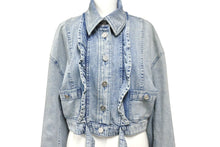 Load image into Gallery viewer, 新品同様 CHANEL シャネル デニムジャケット ココマークボタン フリル P73033V64637 インディゴ サイズ36 中古 56443