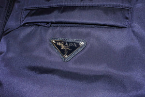 極美品 PRADA プラダ 新型 メンズ ダウンベスト アウター トライアングルロゴ SGN940 ネイビー サイズ52 中古 56553 
