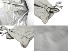 Load image into Gallery viewer, LOUIS VUITTON ルイヴィトン ジャケット ベージュ ナイロン サイズ38 RW061W WIJA03PJE シルバー金具 美品 中古 56563
