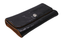 Load image into Gallery viewer, CHROME HEARTS クロムハーツ 長財布 クロスボタン ジュディウォレット ブラック レザー 2246 304 0414 7100 美品 中古 56565