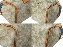 Load image into Gallery viewer, LOUIS VUITTON ルイヴィトン モノグラモフラージュ リス ボストンバッグ カーキ 村上隆 デニム 08AW M95771 中古 56583