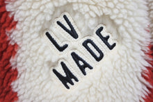 Load image into Gallery viewer, LOUIS VUITTON ルイヴィトン NIGO ニゴ ダミエ フリース ブルゾンジャケット XL LV MADE レッド ホワイトHMY04WI03 美品 中古 56609