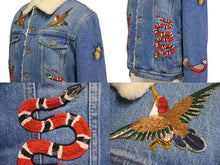 Load image into Gallery viewer, GUCCI グッチ ジャケット 18AW エンブロイダリーボアデニムジャケット タイガー キッズ サイズ12 431155 XR221 美品 中古 56614