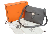 Load image into Gallery viewer, 極美品 HERMES エルメス ショルダーバッグ サックアデペッシュ29 U刻印 エタン エバーカラー シルバー金具 中古 56675