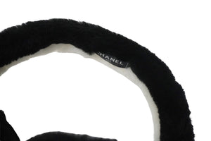 極美品 CHANEL シャネル イヤーマフ シアリング ココマーク ブラック ホワイト AA7836B06521 中古 56680