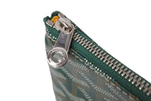Load image into Gallery viewer, GOYARD ゴヤール ヘリンボーン柄 セナMM クラッチバッグ グリーン PVC 82273893 鞄 ロゴ シルバー金具 美品 中古 56687
