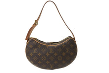 Load image into Gallery viewer, 極美品 LOUIS VUITTON ルイヴィトン モノグラム ポシェット クロワッサンPM ショルダーバッグ M51510 ブラウン ロゴ 中古 56696