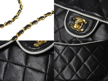Load image into Gallery viewer, CHANEL シャネル ミニ マトラッセ バイカラー チェーン ショルダーバッグ 1番台 ココマーク ラムスキン 良品 中古 56698
