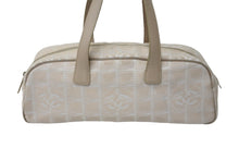 Load image into Gallery viewer, CHANEL シャネル ニュートラベルライン ミニ ボストンバッグ 7番台 ココマーク ベージュ キャンバス レザー 良品 中古 56700